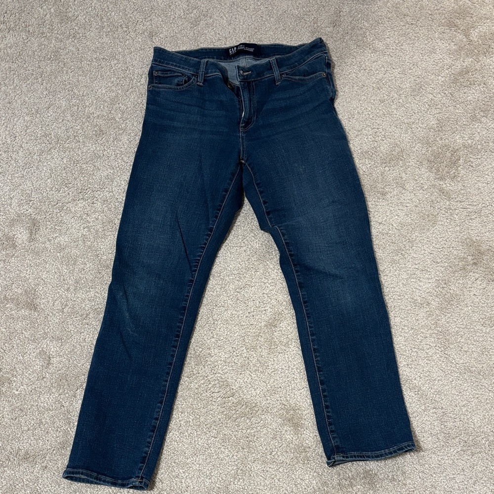 GAP Women's Dark Blue Straight Leg Jeans